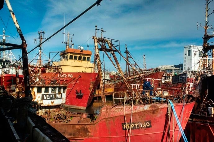 Removerán 14 buques inactivos del puerto de Mar del Plata