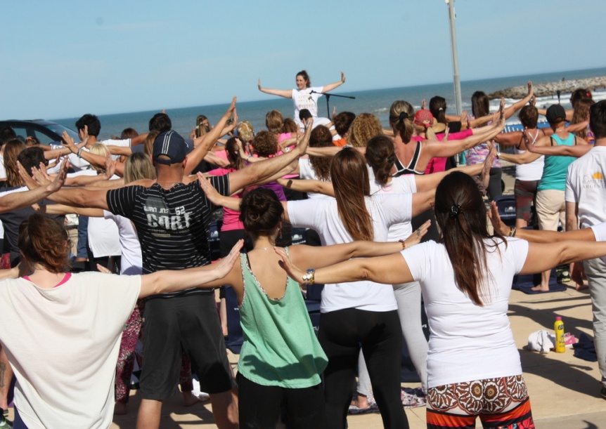 MAR DEL PLATA SE SUMA A UNA MEDITACIÓN MASIVA