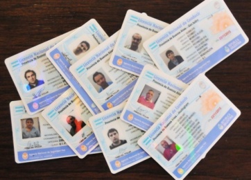 Con 110 testigos, comienza el juicio por la venta de licencias de conducir truchas