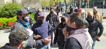 Tensión con Inspección General en una nueva jornada de protesta de los choripaneros