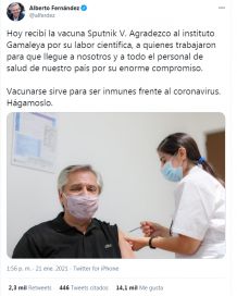 Alberto Fernández se vacunó con la Sputnik V