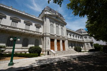 Bonificaciones docentes: el Concejo Deliberante no le pagó a la abogada por “carecer de dinero”