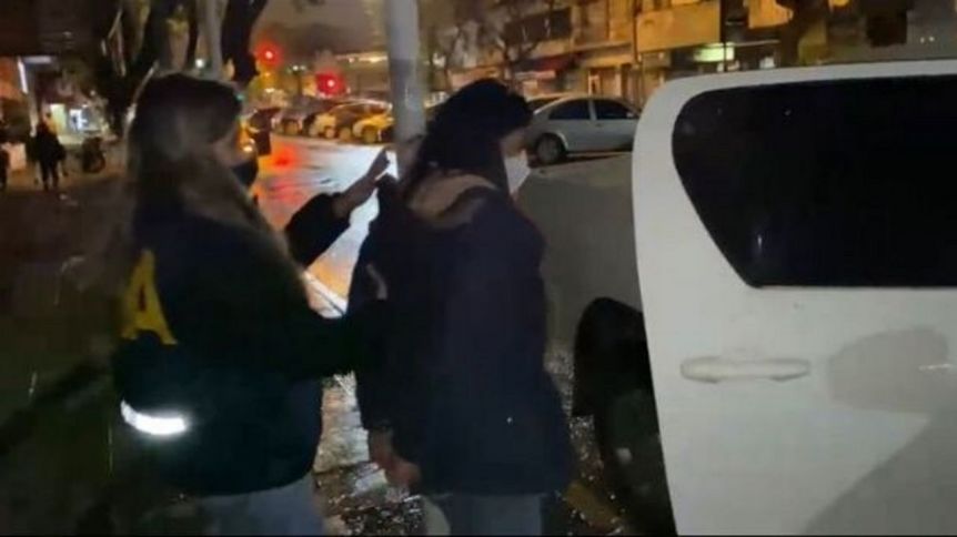 Detuvieron a una mujer que se hacía pasar por médica