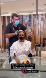 Chau rubio: el rotundo cambio de look de Sol Pérez