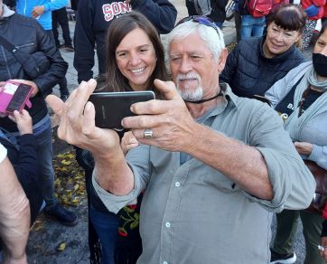 Con un intenso movimiento y perlitas varias, se desarrollan las elecciones del PJ