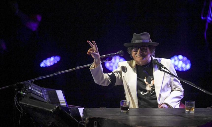 Charly García volvió a su casa después de un mes internado