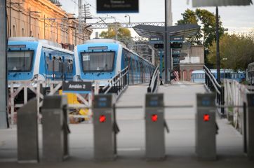 No voy en tren: un paro general paraliza completamente el servicio de pasajeros y de carga