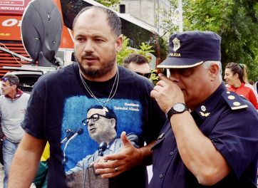 Abad le pide a Montenegro que eche a los funcionarios que responden a Cristian Echeverría