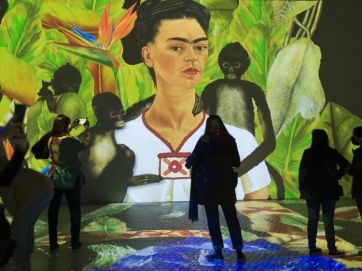Cuándo se inaugura la exposición inmersiva “Vida y obra de Frida Kahlo