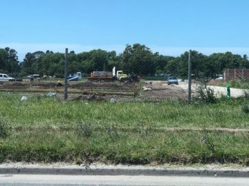 Tierras cedidas al MTE: entre el inicio de obras y la vista gorda de la política