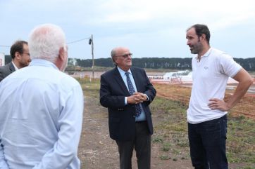 De Mendiguren visitó el Parque Industrial: “Es un ejemplo de inversión, productividad y crecimiento