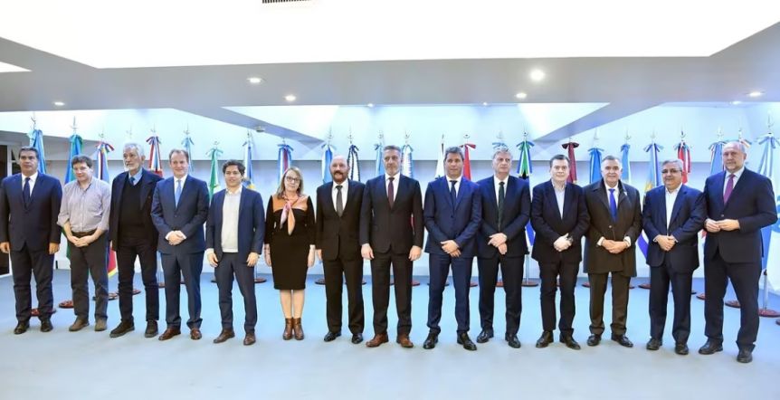Con un guiño a Kicillof, gobernadores peronistas se congregan para hacerle frente al plan motosierra