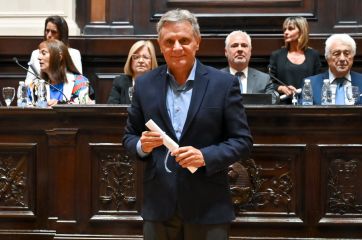 Los diputados provinciales electos marplatenses recibieron sus diplomas