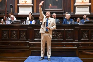 Los diputados provinciales electos marplatenses recibieron sus diplomas