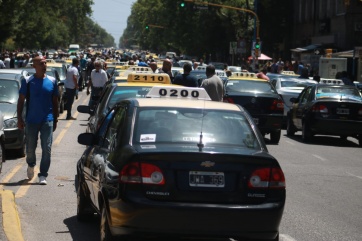 Por mayoría, el Concejo Deliberante le dijo no al UBER