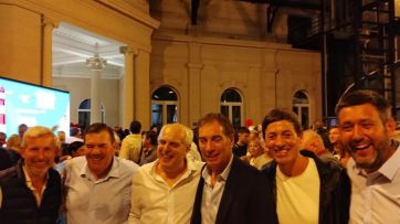 Con gran concurrencia se llevo a cabo el corte de torta por los 150 años de Mar del Plata