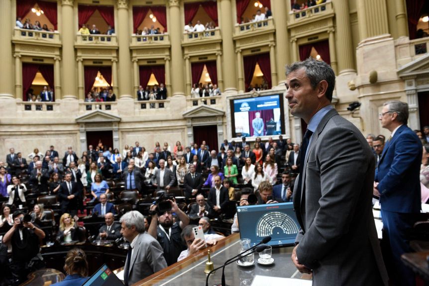 Sesión especial: diputados de UxP piden tratar el financiamiento universitario, FONID y la movilidad jubilatoria