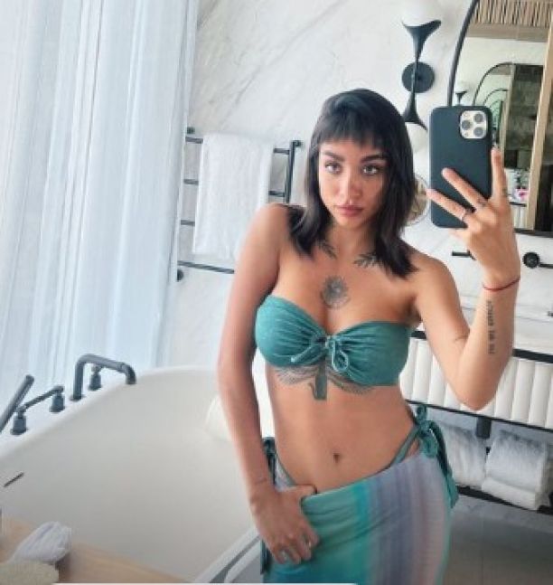 María Becerra tomó la drástica decisión de alejarse de las redes sociales: “me hace muy mal”