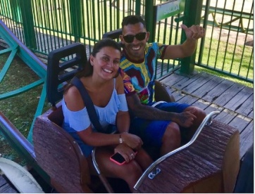 Carlitos Tévez cerró un parque de diversiones para festejar el cumple de su hija