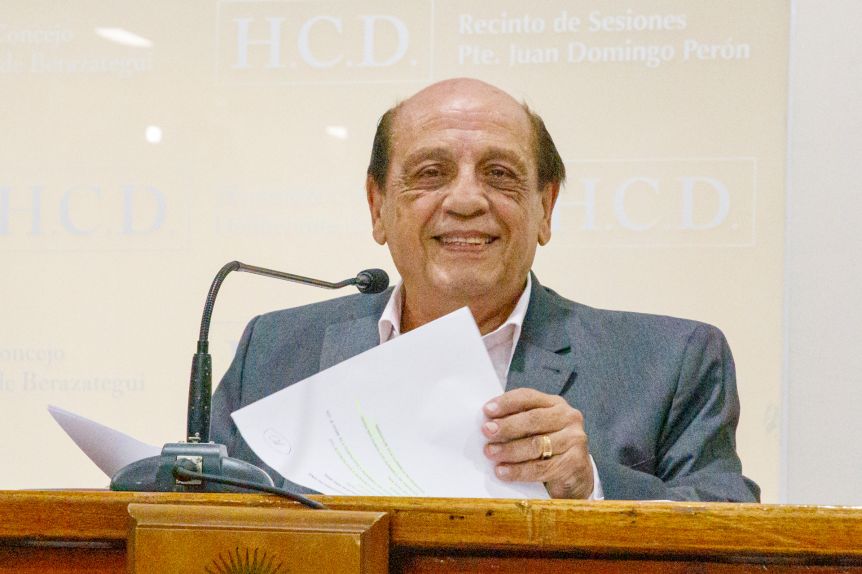 “Es momento de mostrar la predisposición a los renunciamientos, y eso nos alcanza a todos”