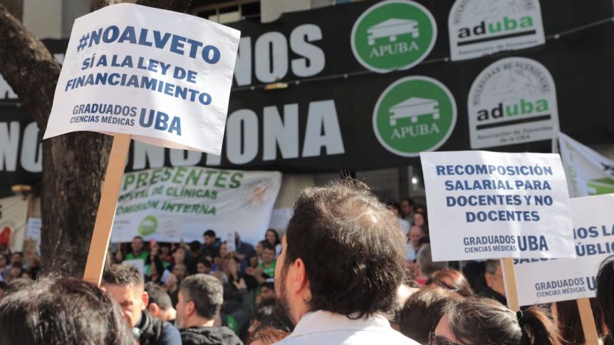 Nueva Marcha Federal Universitaria contra el Gobierno de Javier Milei