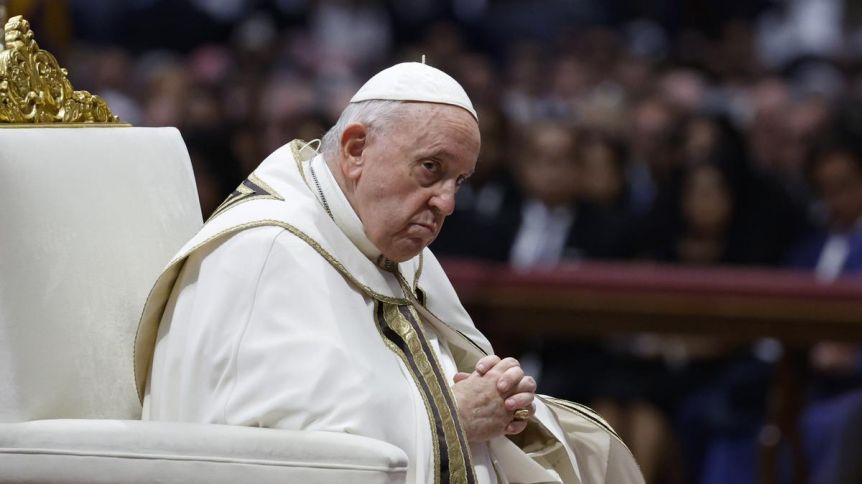 Papa Francisco: volvió a complicarse su estado de salud