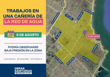 OSSE  trabaja en la reparación de una cañería de impulsión de la red de agua en el centro