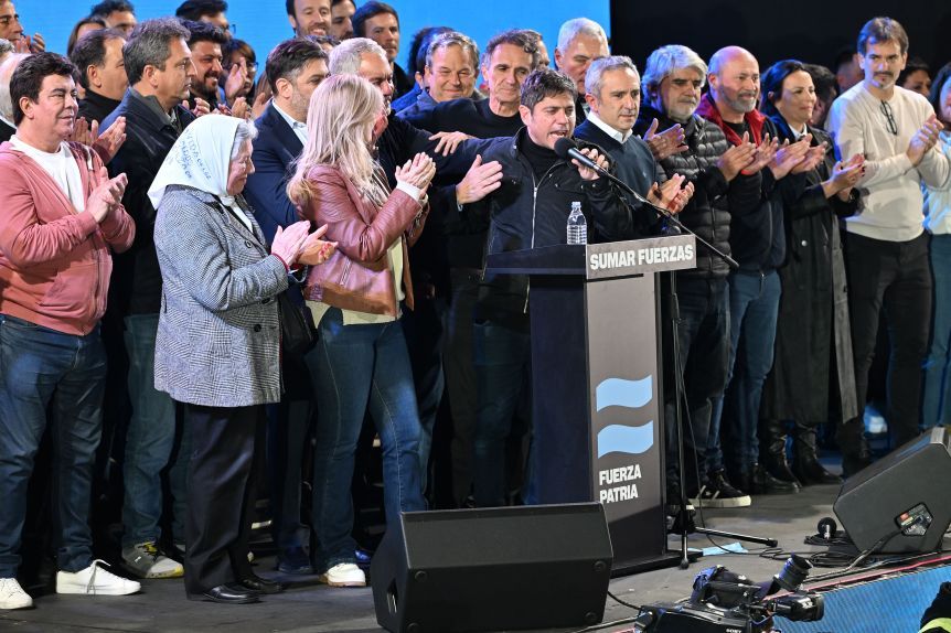 Sin un acto unificado, Fuerza Patria cierra la campaña con Kicillof, Massa y Taiana