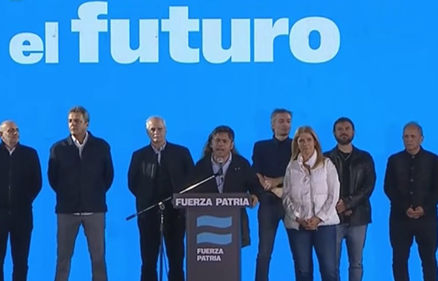 “Ni miedo ni resignación”: Kicillof llamó a redoblar la militancia tras la derrota