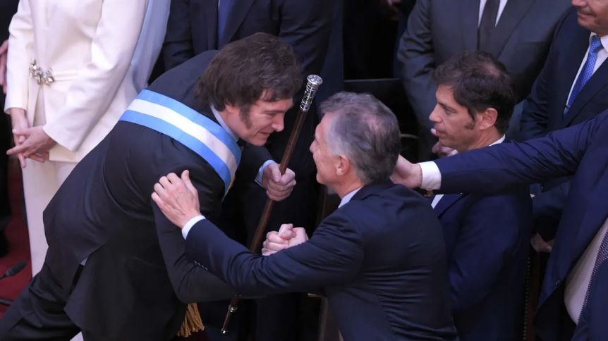 “No vale la pena”: con Kicillof marginado, Milei renueva el diálogo con gobernadores