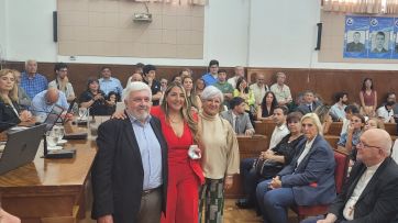 Entre ausencias y reclamos, se entregaron las medallas a los ediles que dejan el HCD