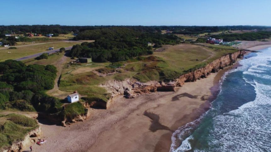 El EMTURyC desestima todas las ofertas por Playa Redonda y relanza la licitación