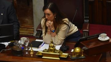 Semáforo rojo para la oposición: una encuesta de imagen pone en duda su liderazgo