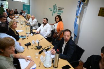 Paritarias: Provincia ofreció un 9% en tres cuotas y los docentes aceptaron