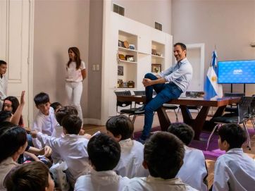 “La escuela no puede apagarse”: desde la oposición bregan por la presencialidad