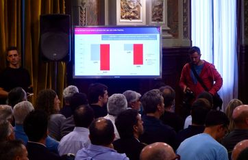 Kicillof dijo que coparticipará con los distritos lo que se recupere de la deuda nacional