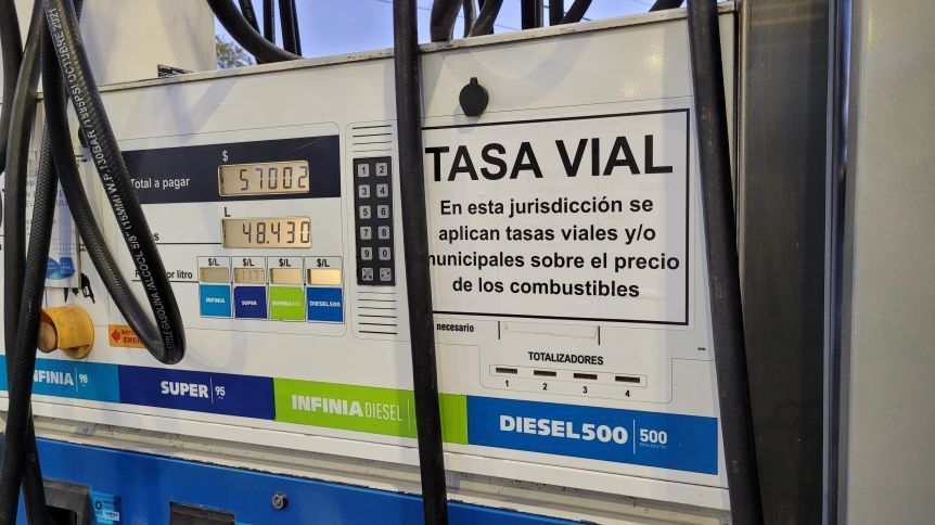 La tasa vial, entre la caja automática de Montenegro y una oposición que no logra imponer el debate