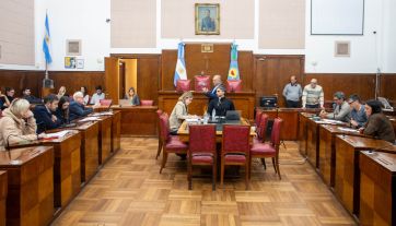 El pedido de aumento de colectivos quedó en comisión y solicitaron un estudio de costos