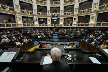 Crece la presión de alcaldes por los fondos: suman firmas y activan en la Legislatura