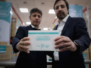 Ante el fin del Remediar, Kicillof reforzará la entrega de medicamentos en los 135 distritos