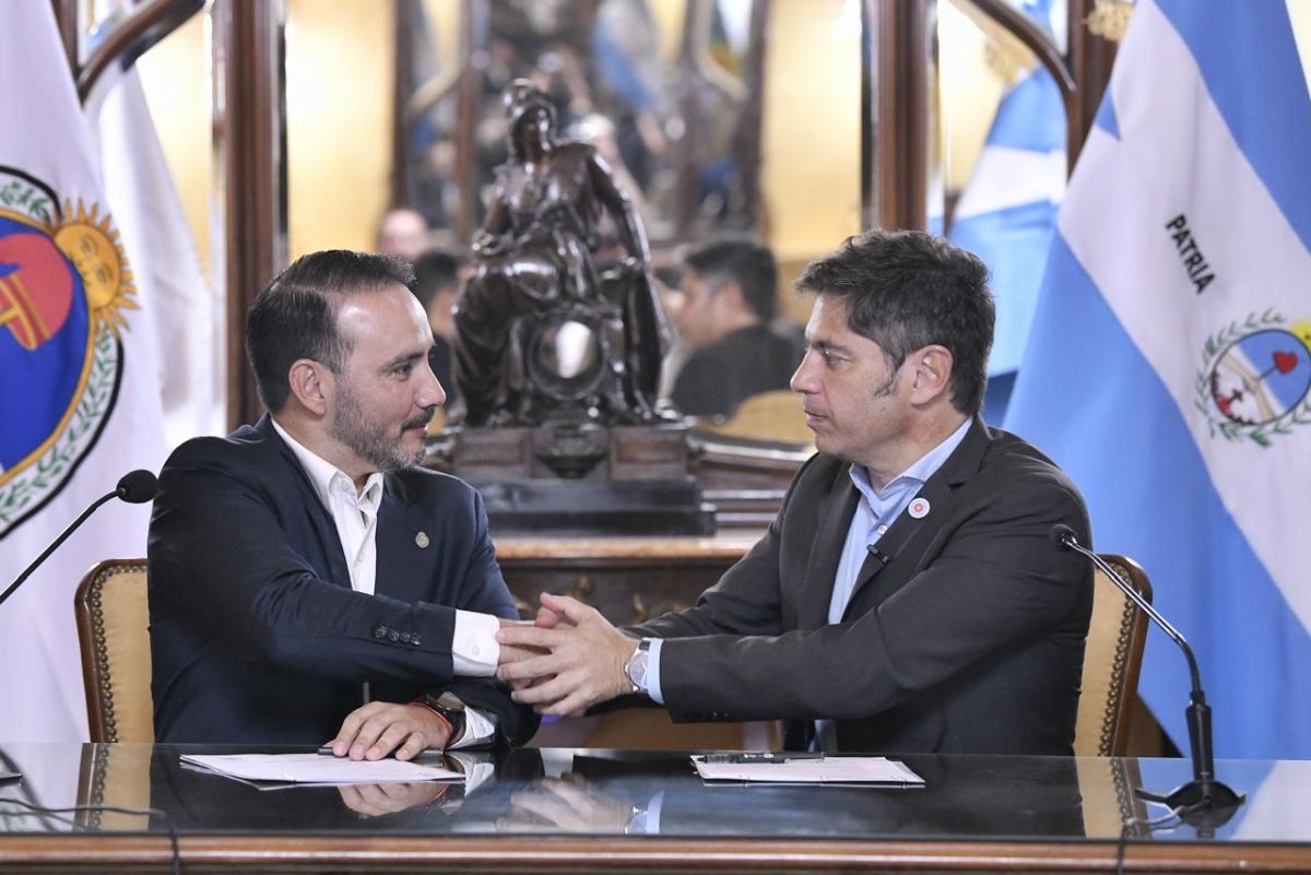 Kicillof sumó foto con Valdés y amplió su armado federal rumbo al 2027