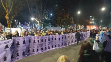 Multitudinaria marcha en Mar del Plata a 11 años del primer Ni Una Menos