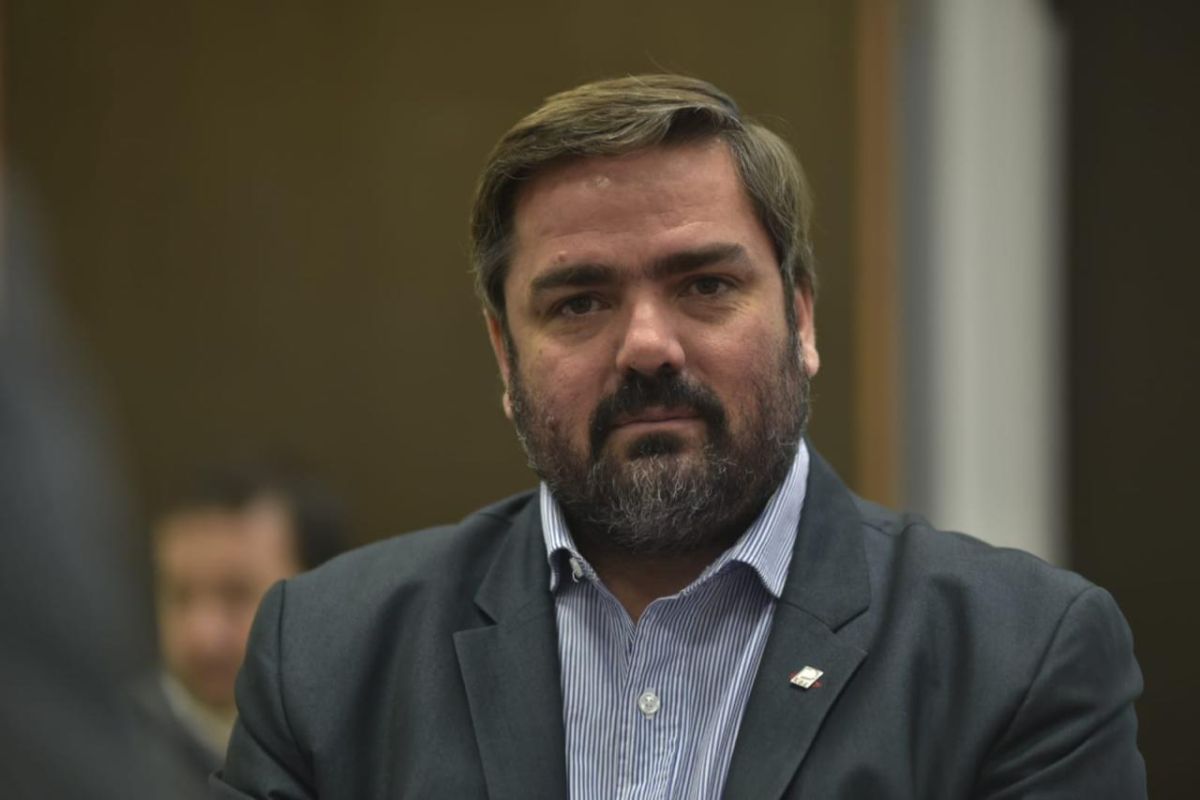 Emiliano Balbín: “La prioridad del radicalismo bonaerense son los vecinos de la Provincia”