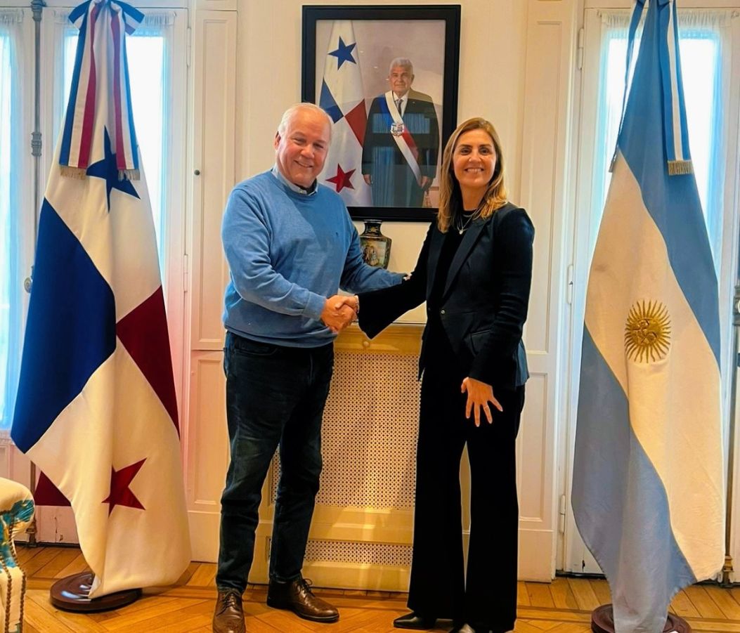Con Sánchez Herrero, la Universidad Nacional de Mar del Plata tiende puentes académicos con Panamá