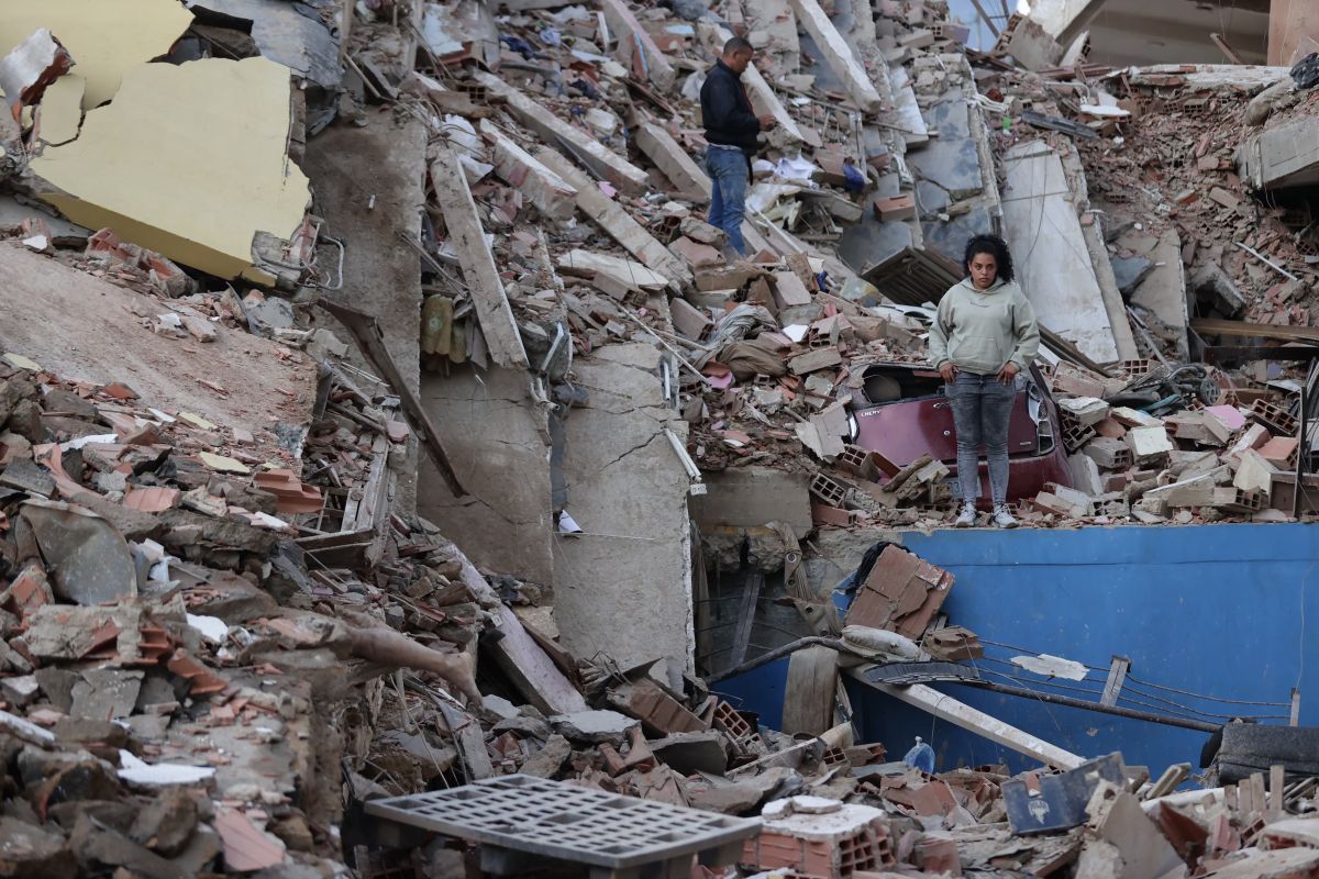 Milagro en Venezuela: rescatan con vida a una madre y sus tres hijos tras 12 días bajo los escombros