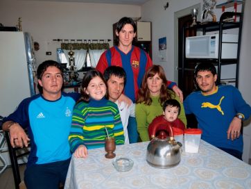 La galería de fotos familiares de Jorge Messi, el que marcó una forma de hacer fútbol
