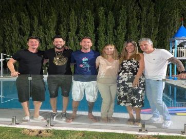 La galería de fotos familiares de Jorge Messi, el que marcó una forma de hacer fútbol