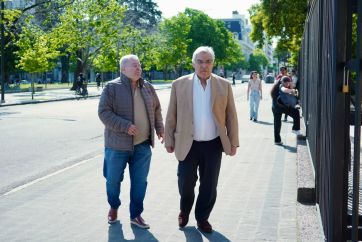 Kicillof reúne a su tropa de intendentes con las elecciones en el horizonte